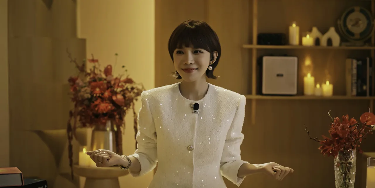 Lyly vai Hải Linh trong phim thỏ ơi trấn thành