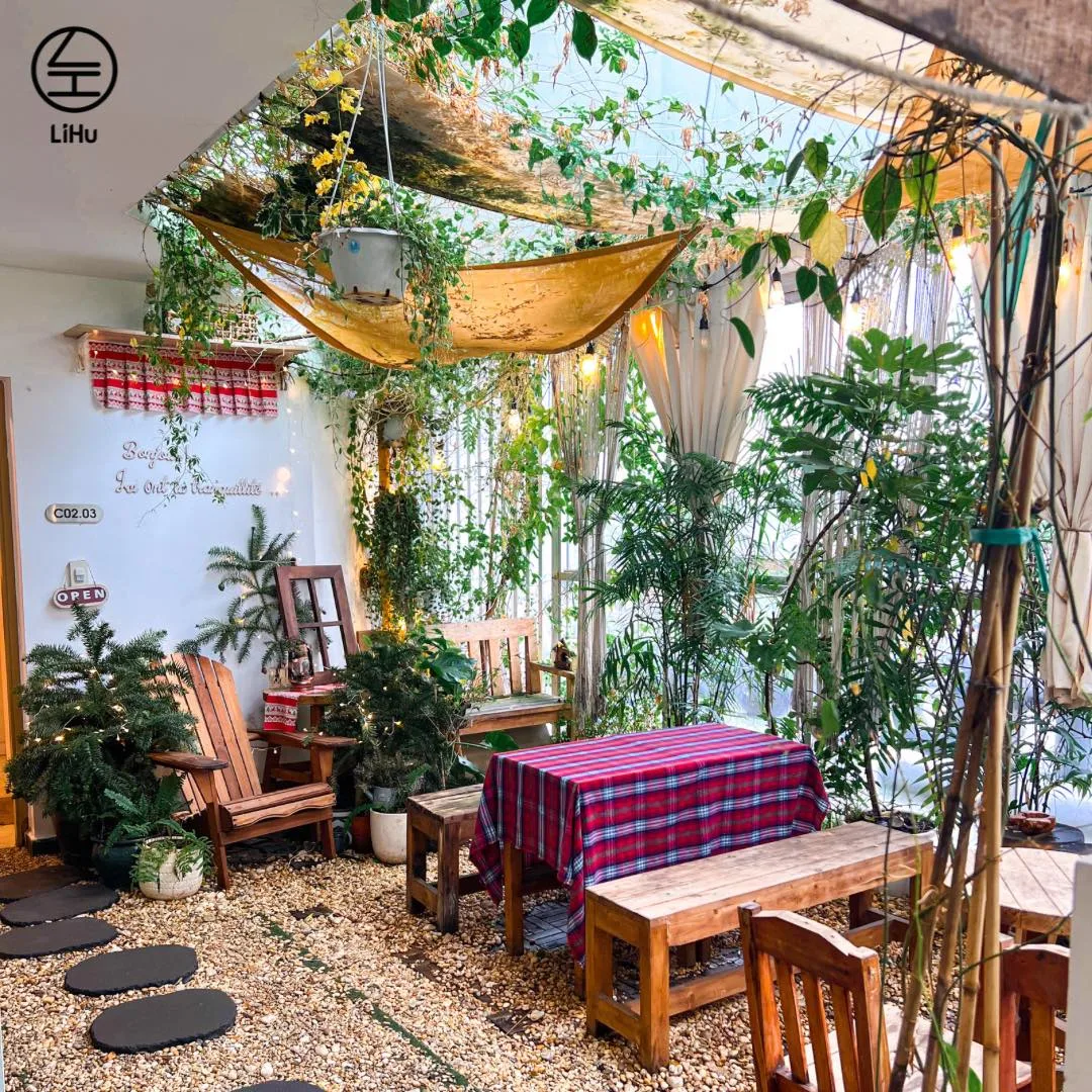quán cà phê trang trí giáng sinh đẹp