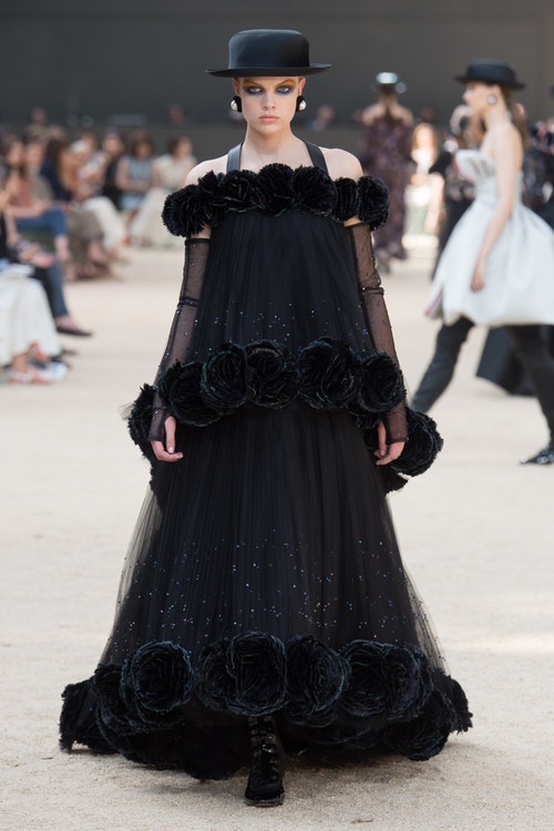 Chanel Couture Thu 2017_ELLEVN