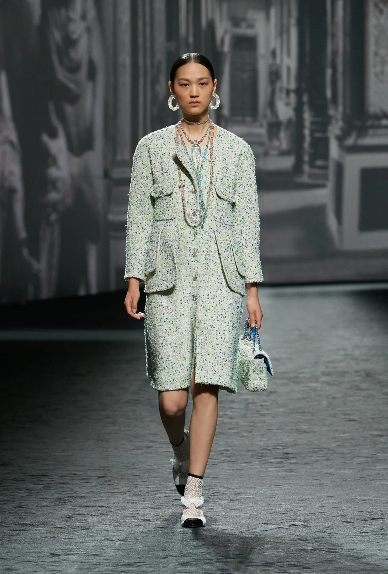 CHANEL Xuân Hè 2023 Ready to Wear look 20