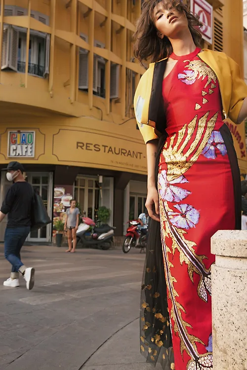 Trang Kieu Tiny Ink - elle vietnam 8