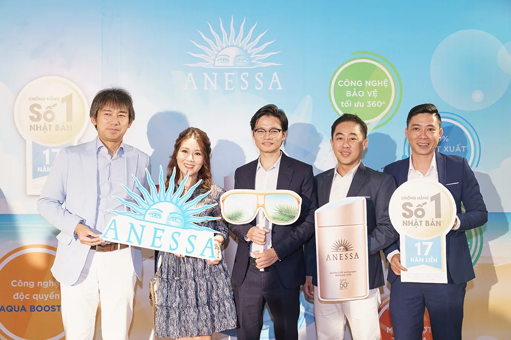 Anessa 11 Anessa 11
