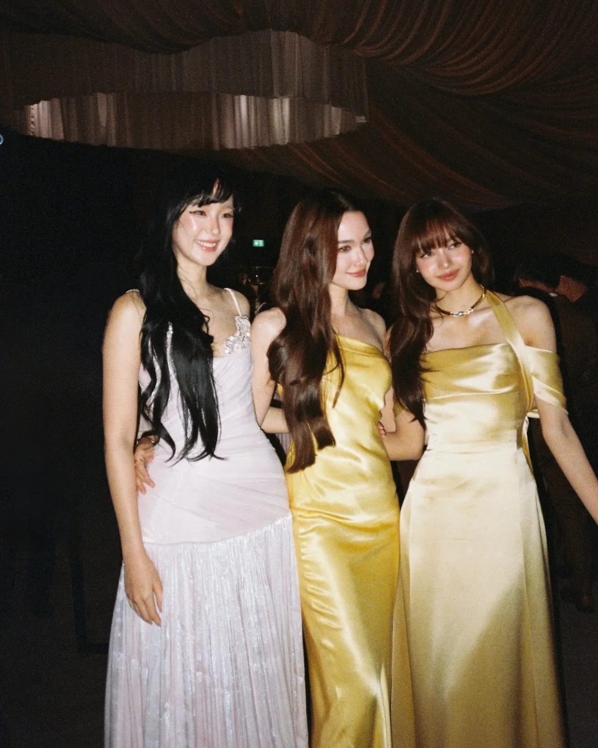 Thanaerng cùng Lisa, Diana Flipo tại đám cưới Yaya (Ảnh: @dianaflipo)