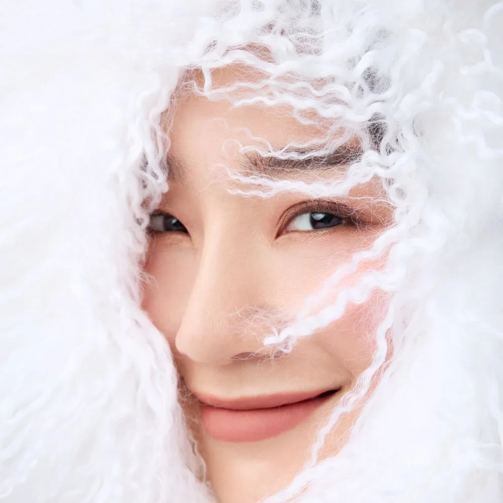 Hình ảnh Trà My trong photoshoot của ELLE Beauty Awards 2025.
