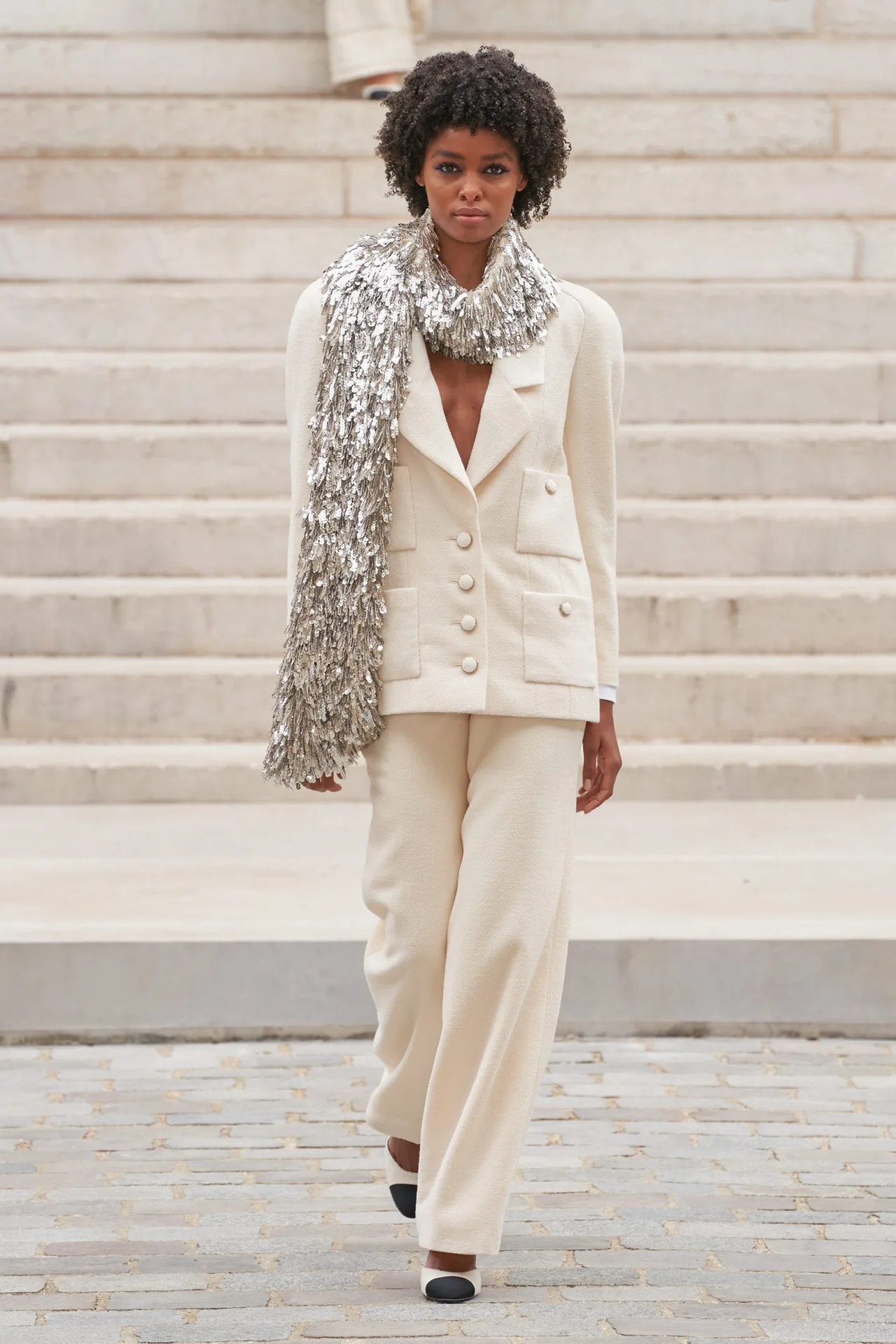 Look 24 HC Chanel