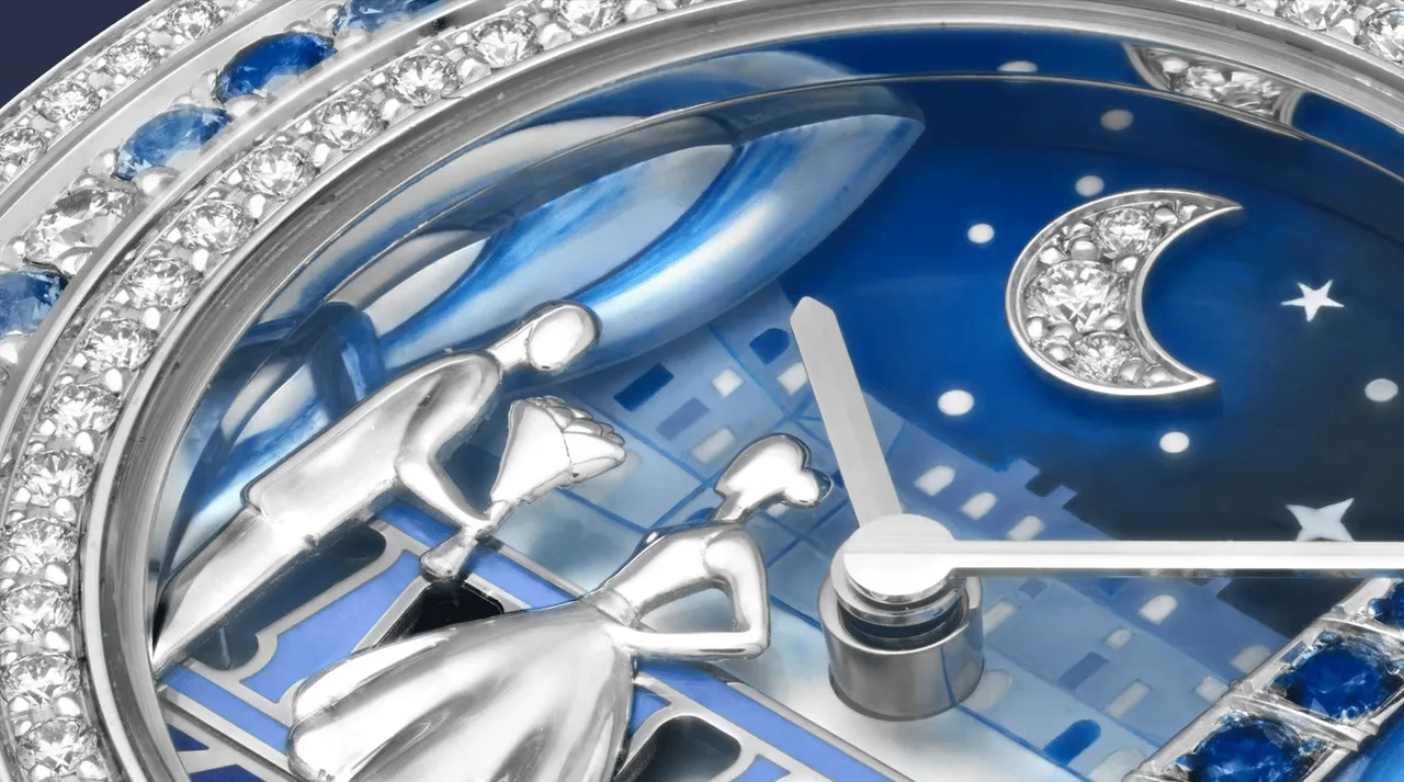 cho tiết mặt đồng hồ Van Cleef & Arpels