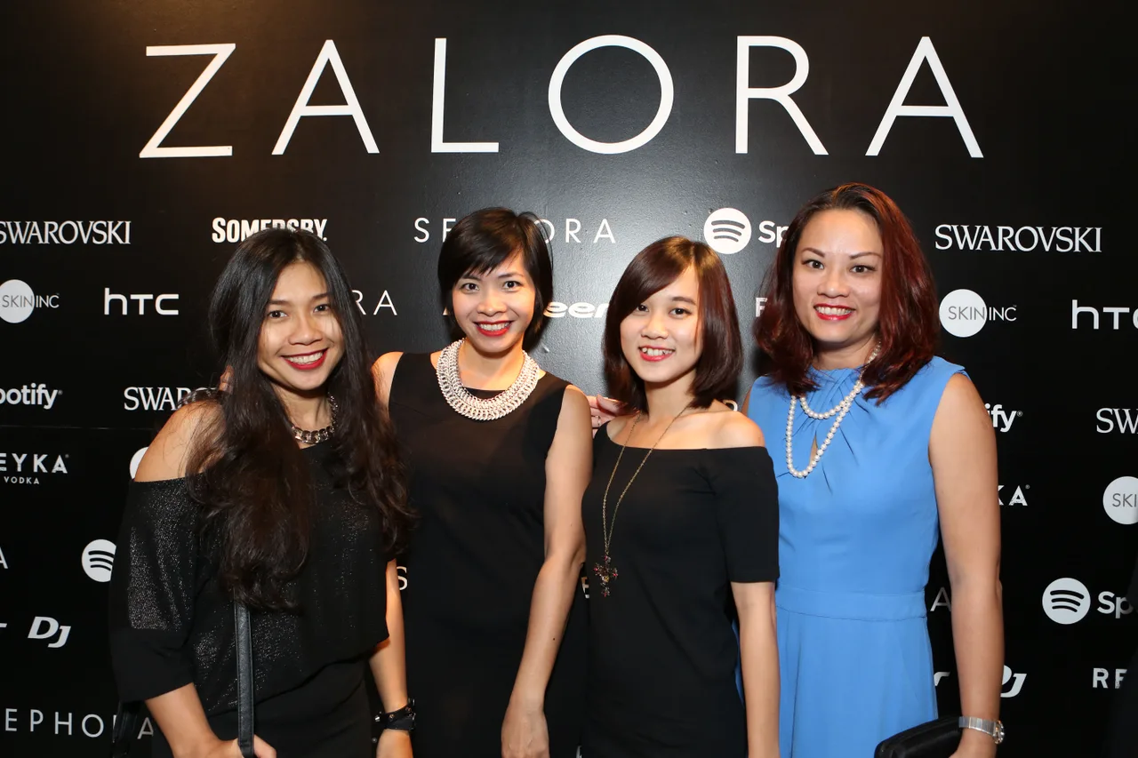 ellevn zalora ra mat thuong hieu