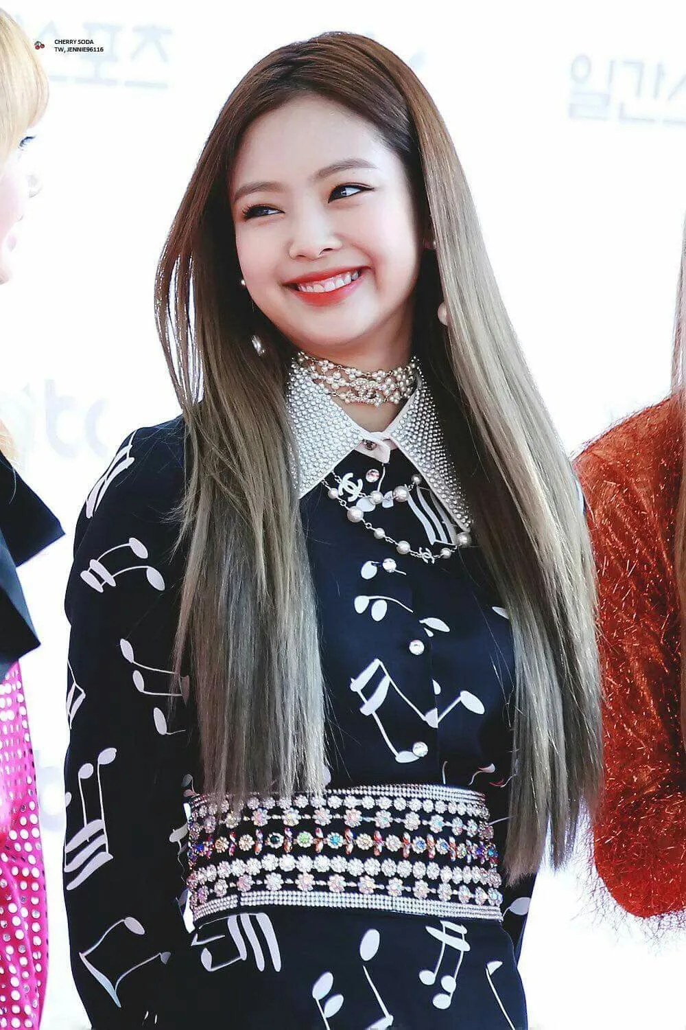 Jennie Kim Black Pink kiểu tóc đẹp 4 Jennie Kim Black Pink kiểu tóc đẹp 4