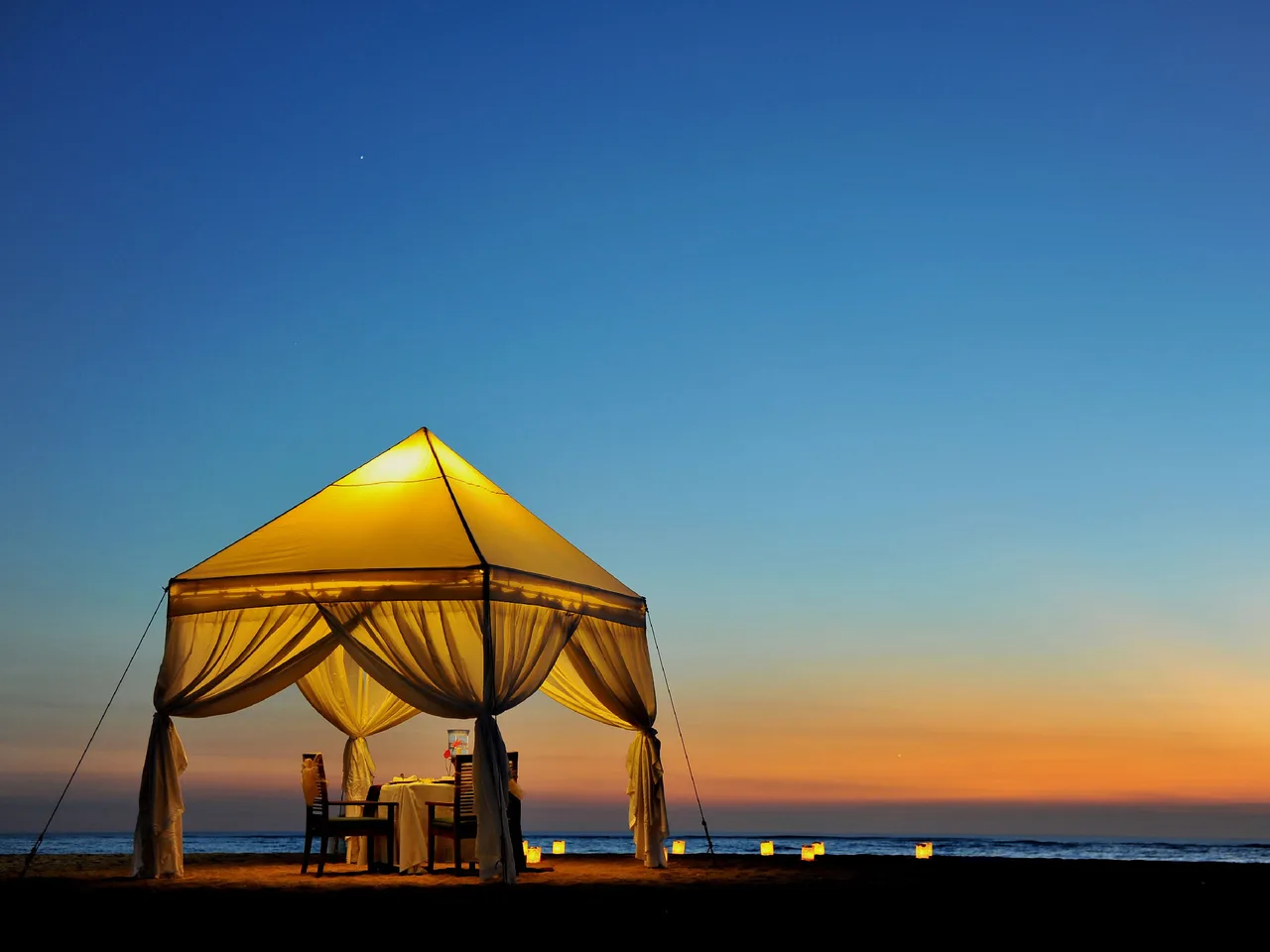cặp đôi du lịch bali