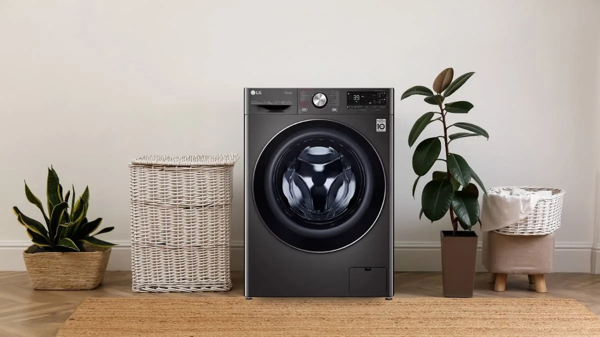 máy sấy quần áo lg dvhp50b