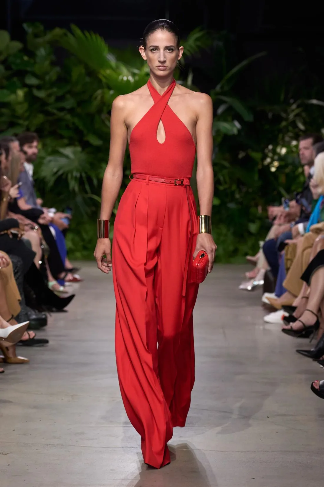 MK xuân hè 2023 look 32