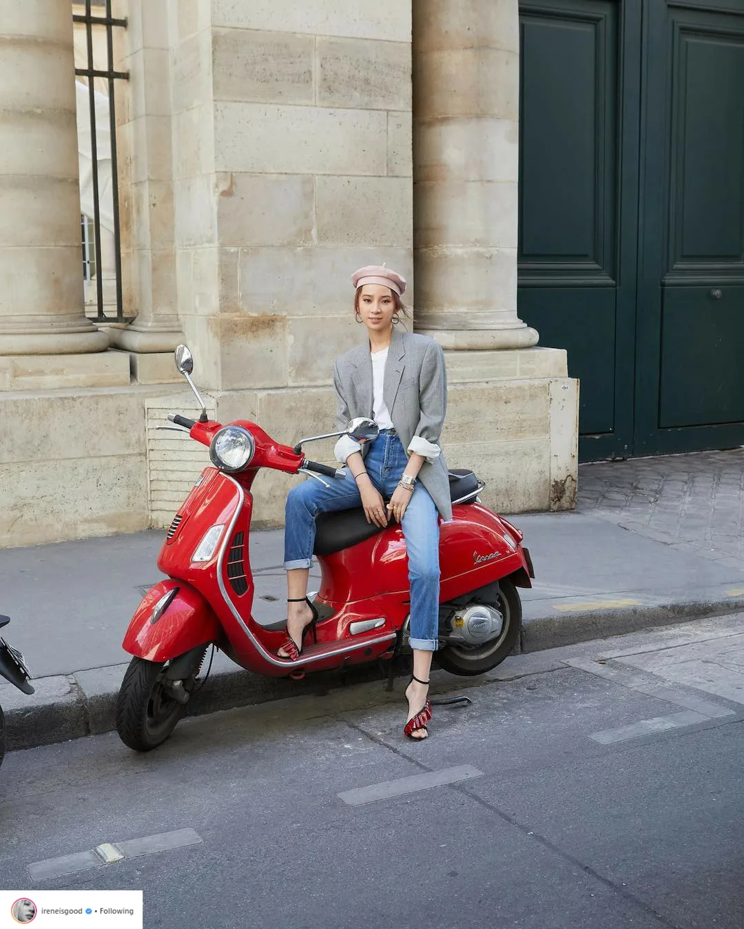 Bí quyết tạo dáng chuyên nghiệp từ nữ hoàng street style xứ Hàn Irene Kim 2