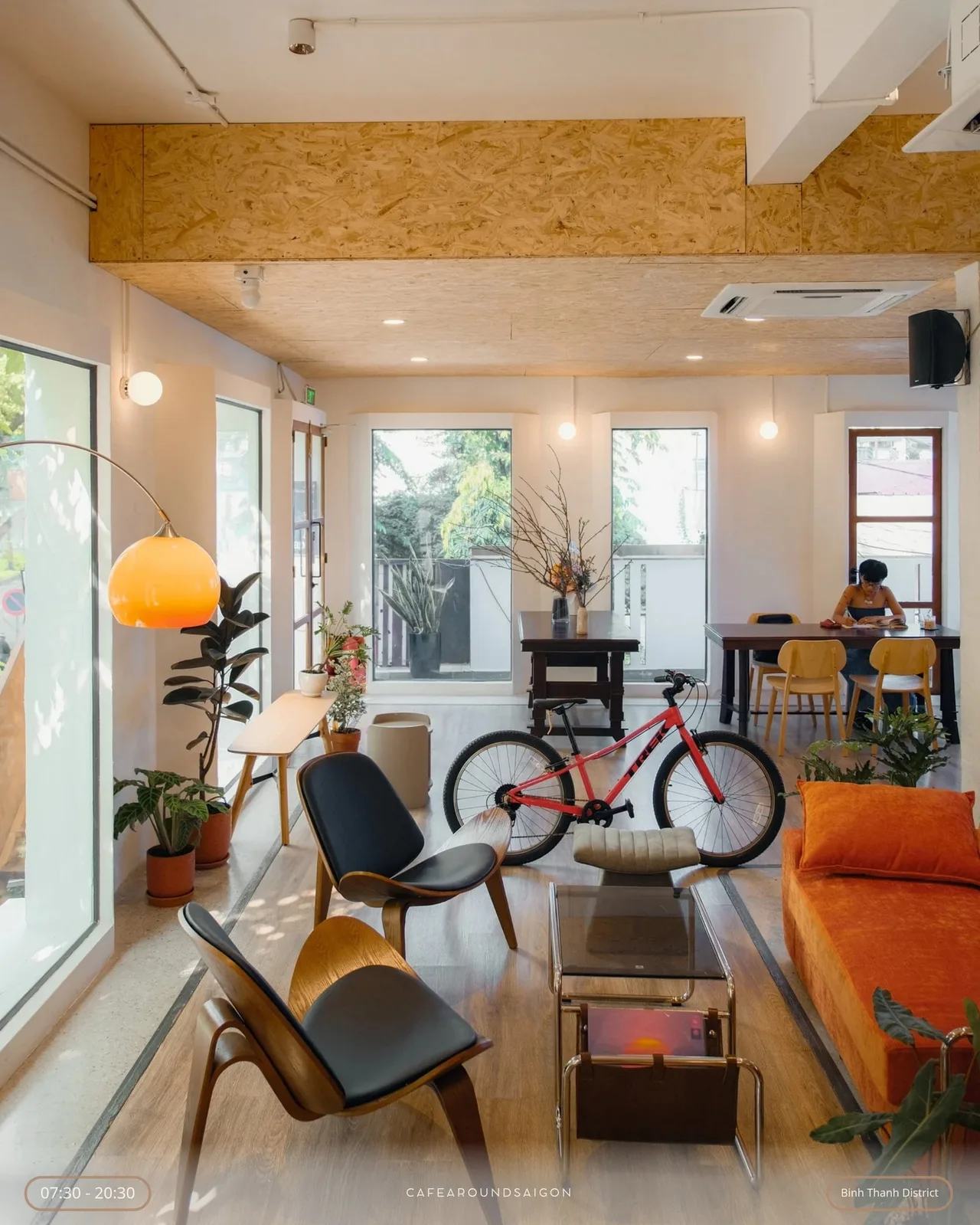 Địa điểm thú vị trải nghiệm tháng 1/2026: Cafe Trap Space.