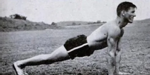 Burpee: Bài tập giảm mỡ bụng nhanh nhất 6