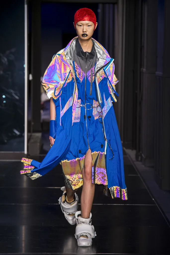 BST thời trang Maison Margiela Xuân 2018 Couture: Cảm hứng vị lai thống trị sàn diễn BST thời trang Maison Margiela Xuân 2018 Couture: Cảm hứng vị lai thống trị sàn diễn