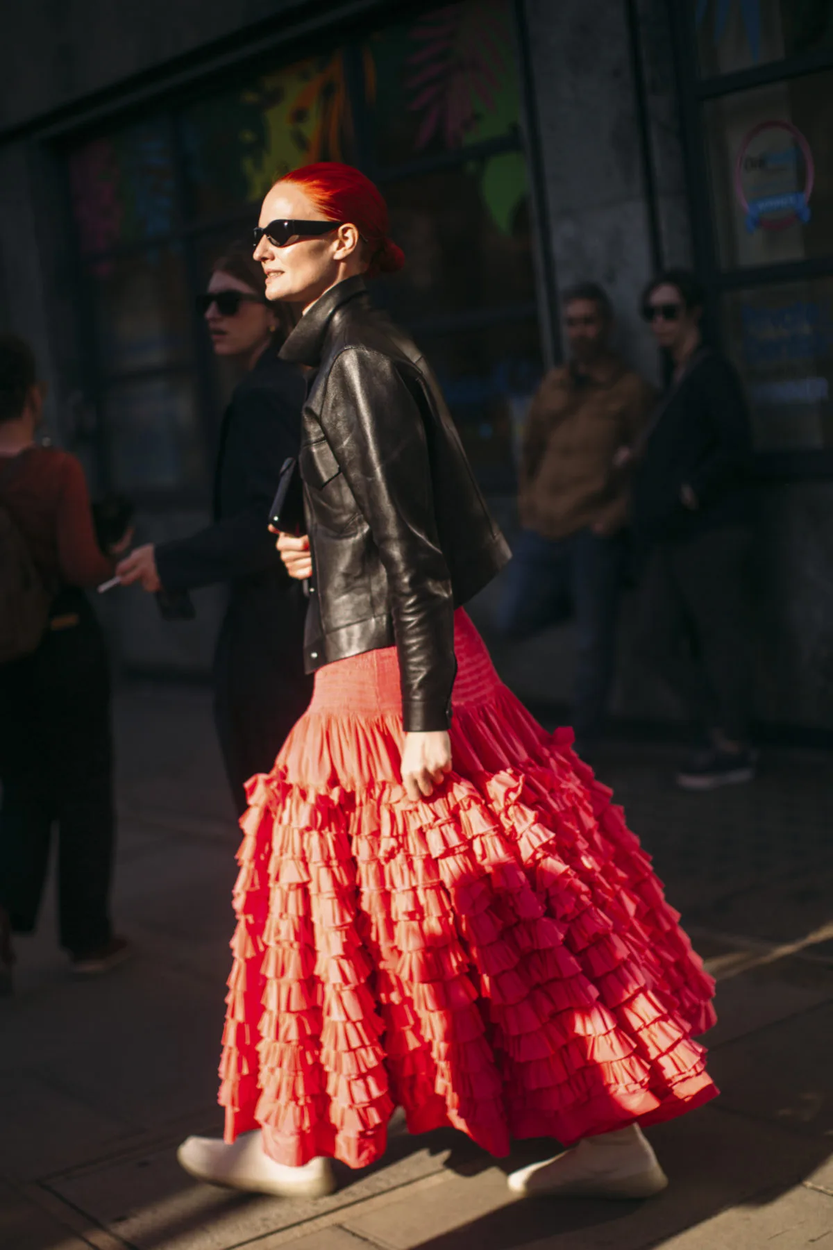 Outfit da thuộc tại London Fashion Week 2023