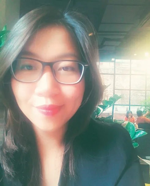 Nhà báo Thùy Trang
