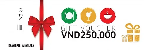 Nhận voucher thay lời tri ân của Sofitel Plaza Hà Nội đến khách hàng. 