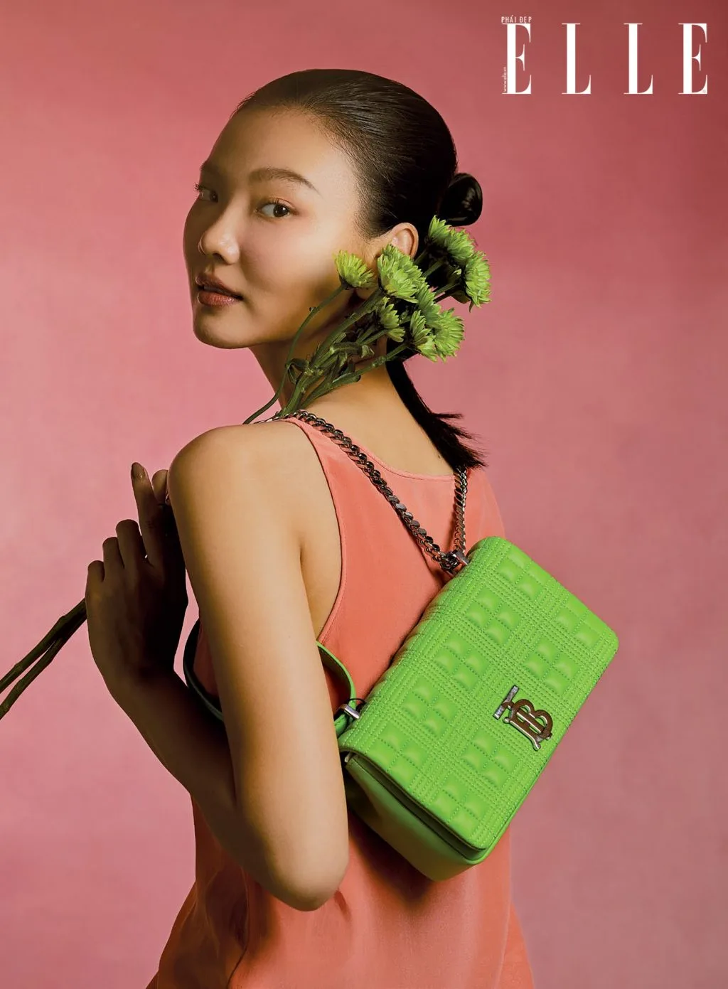 chiếc túi thương hiệu Burberry chiếc túi thương hiệu Burberry