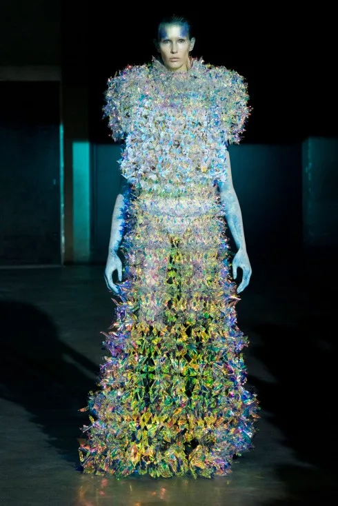 Tuần lễ thời trang Paris Haute Couture FW16 Yuima Nakazato