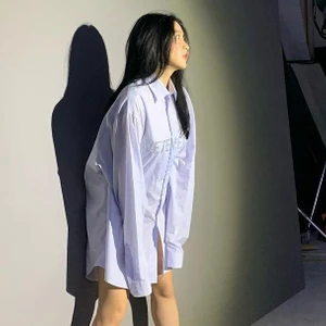 Hội sao Hàn mách bạn công thức phối váy sơ mi thời thượng