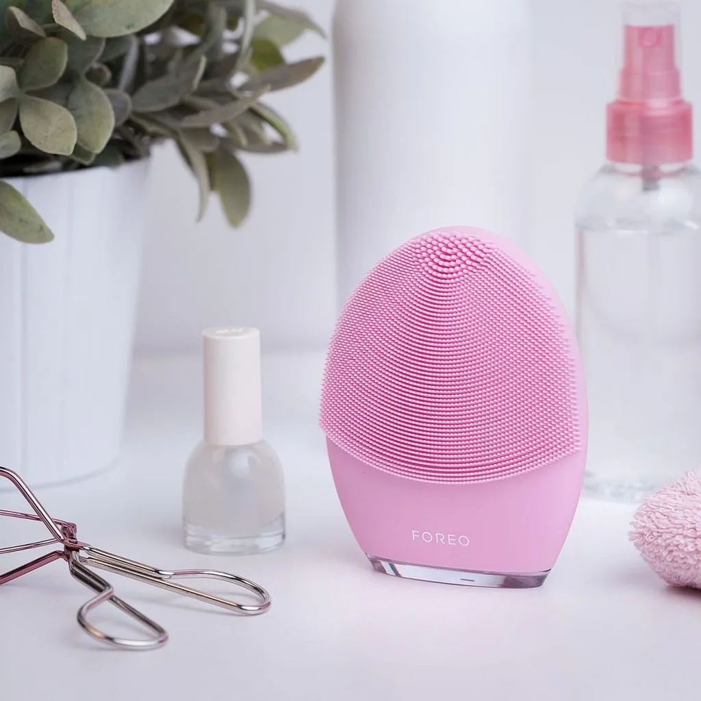 Máy rửa mặt Foreo Luna 3
