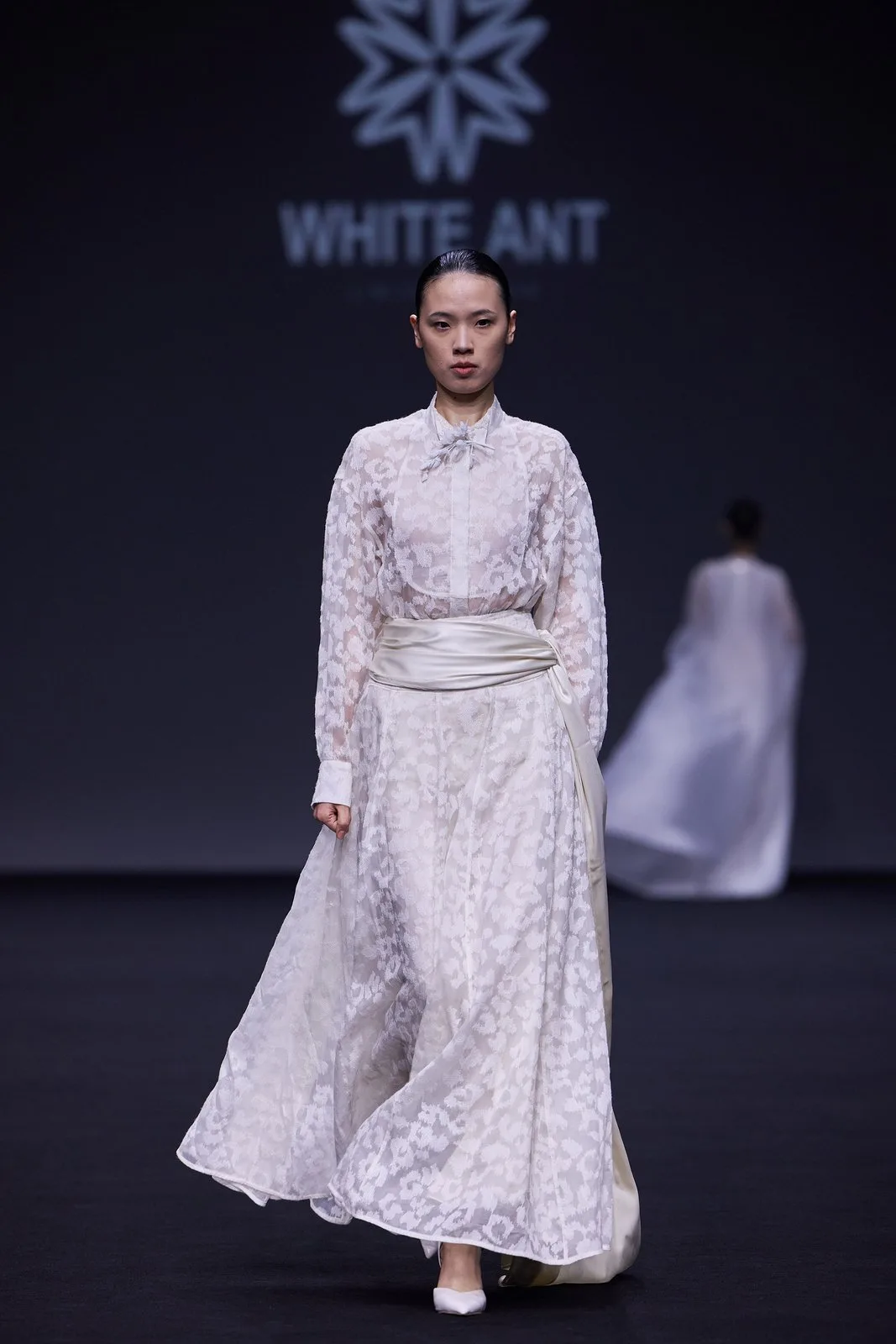 BST White Ant Thu-Đông 2026