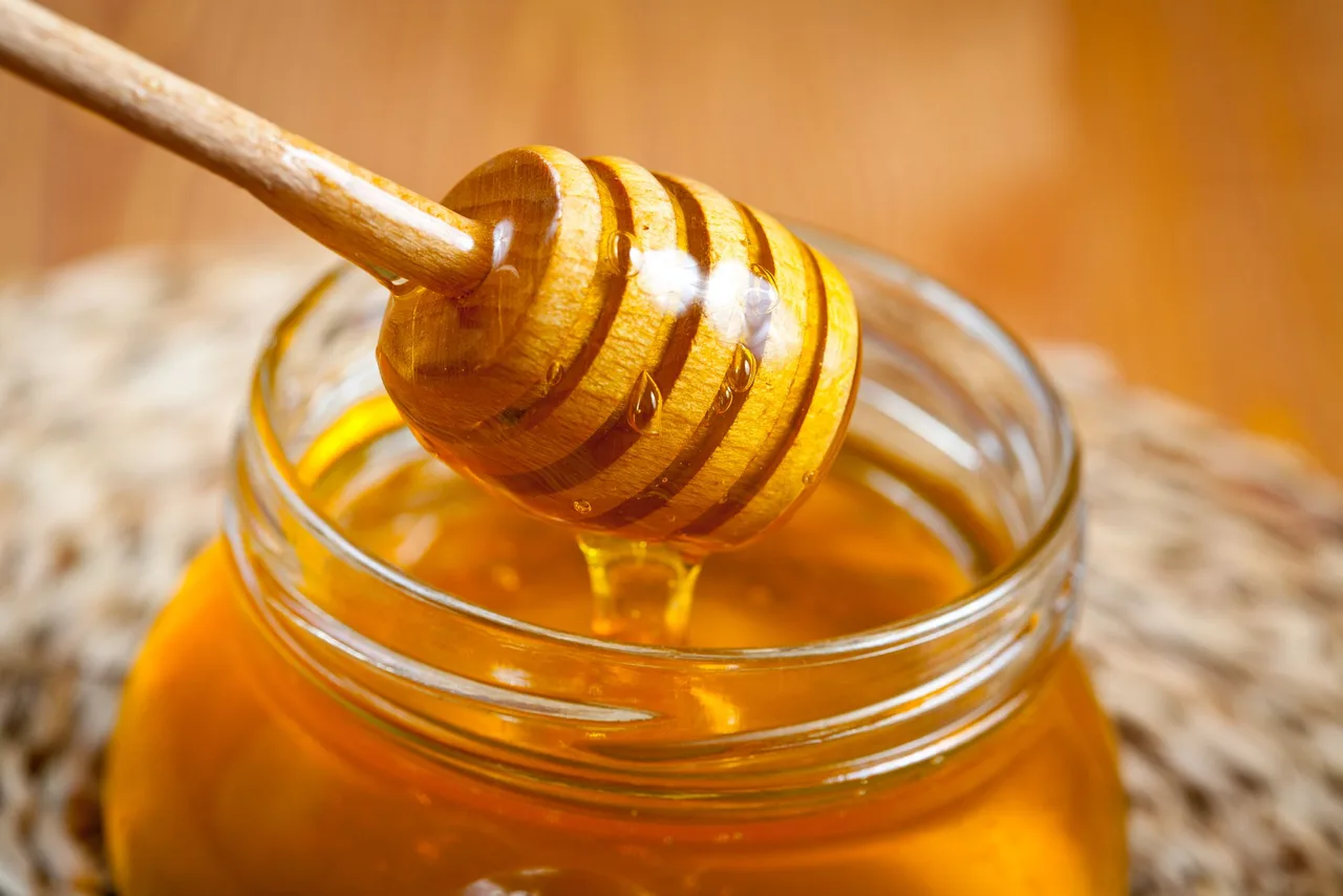 dưỡng da sữa ong dưỡng da sữa ong