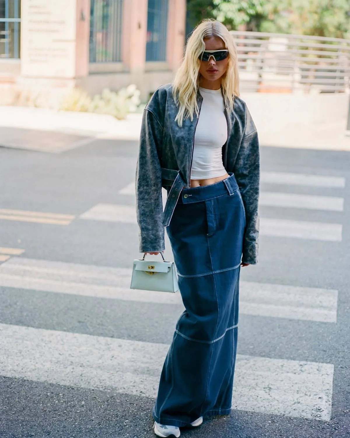 Elsa Hosk diện motocore