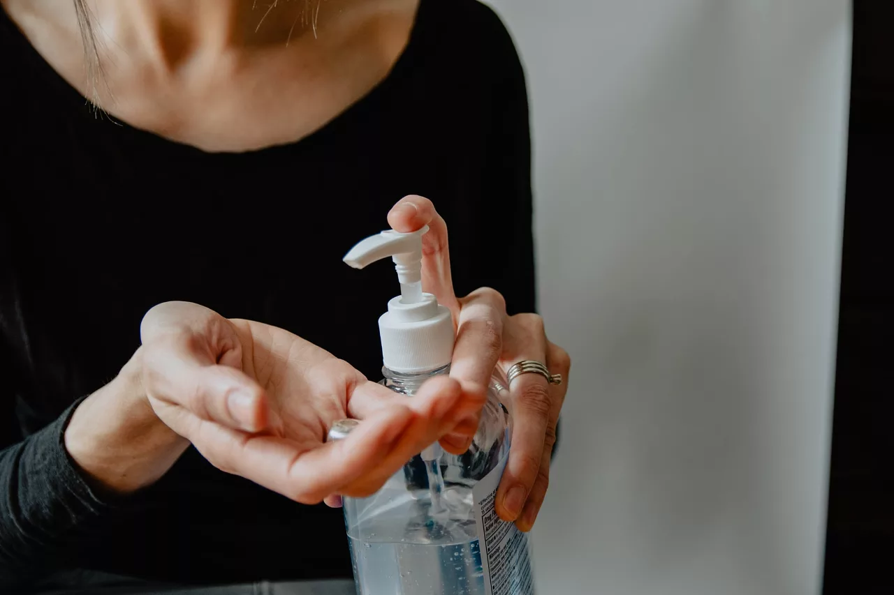 Thoa kem dưỡng đặc trị cho hình xăm Thoa kem dưỡng đặc trị cho hình xăm