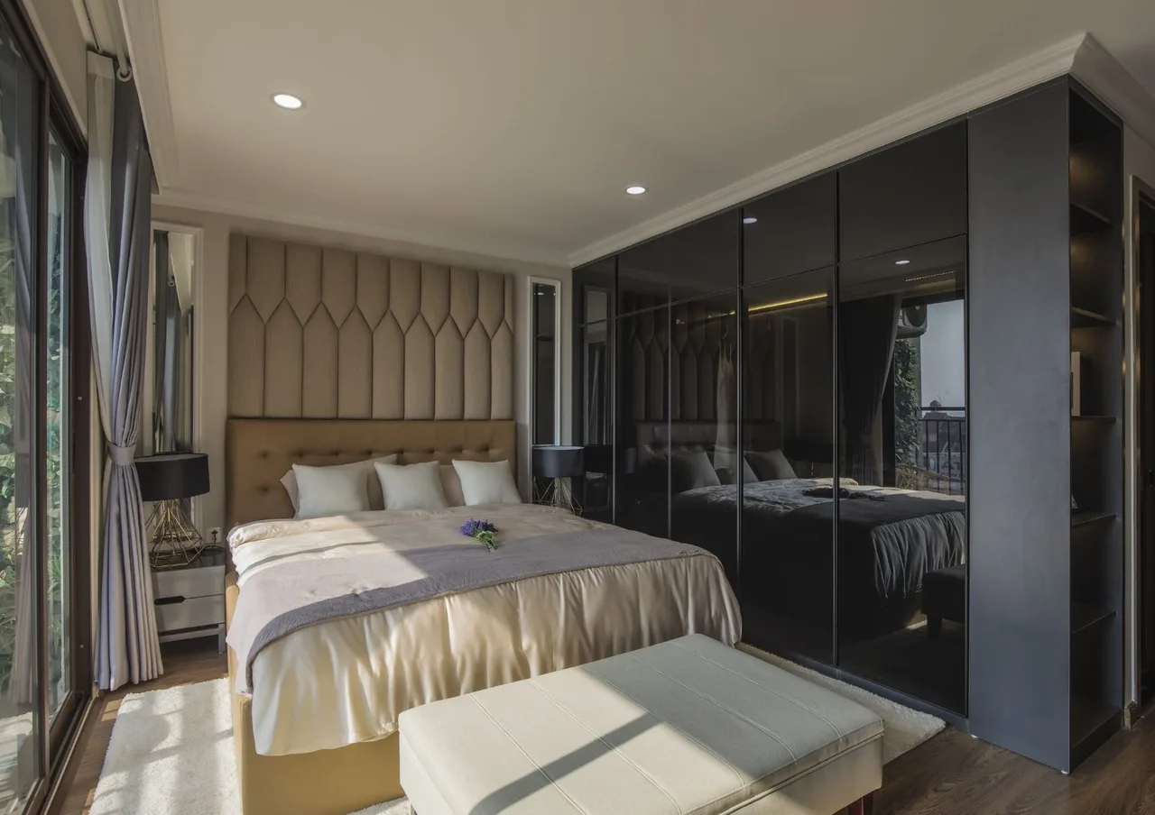 udict-westlake-nguoi-tre-phong-ngu-mau-trang-1700x1200