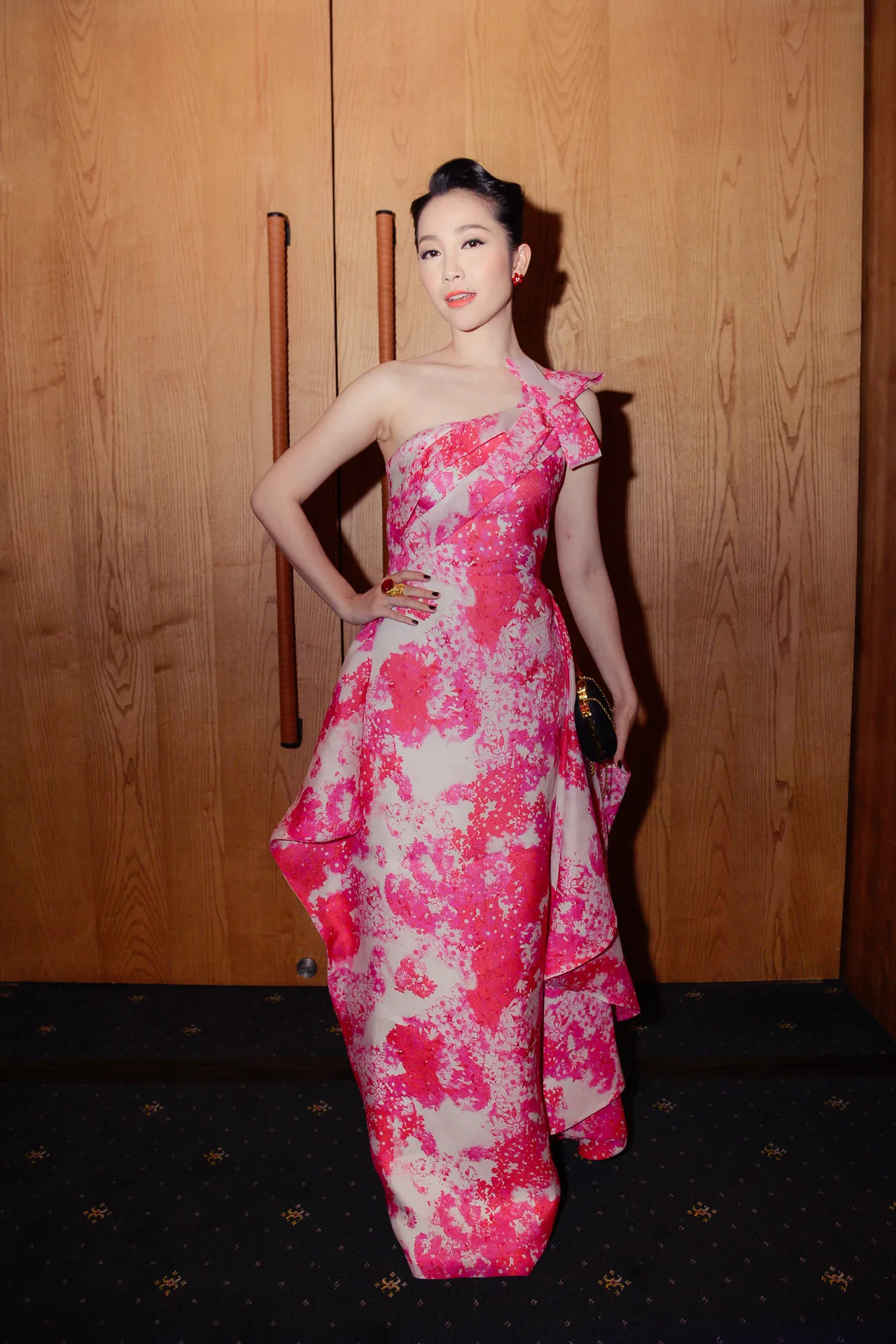 ellevn linh nga phuong my
