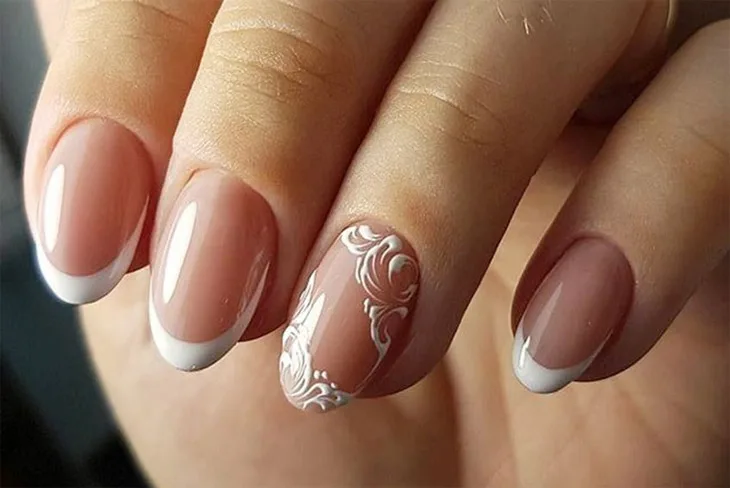 Mê mẫn với 10 kiểu móng tay đẹp cho ngày cưới 01 Mê mẫn với 10 kiểu móng tay đẹp cho ngày cưới 01