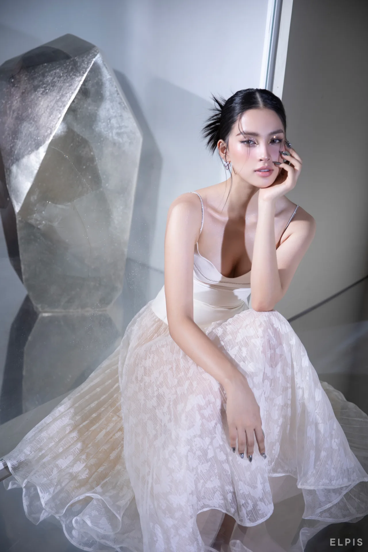 Elpis thu đông 2021 look 3