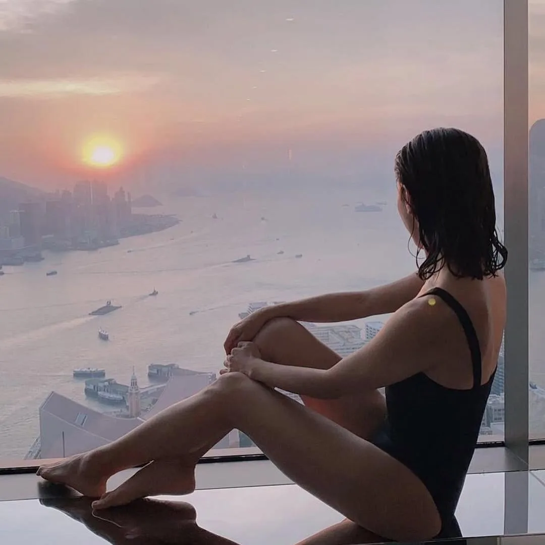 Hình ảnh Lê Tư sau khi ngâm nước ấm được chia sẻ trên trang cá nhân.