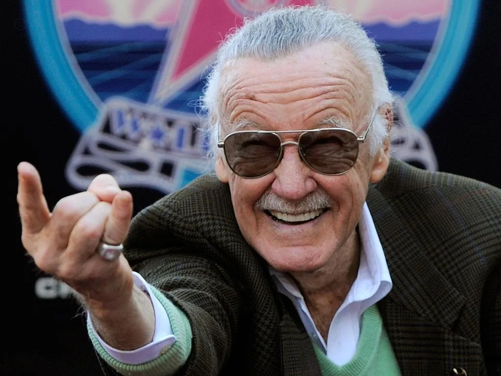 nguoi-noi-tieng-Stan-Lee-elle-man
