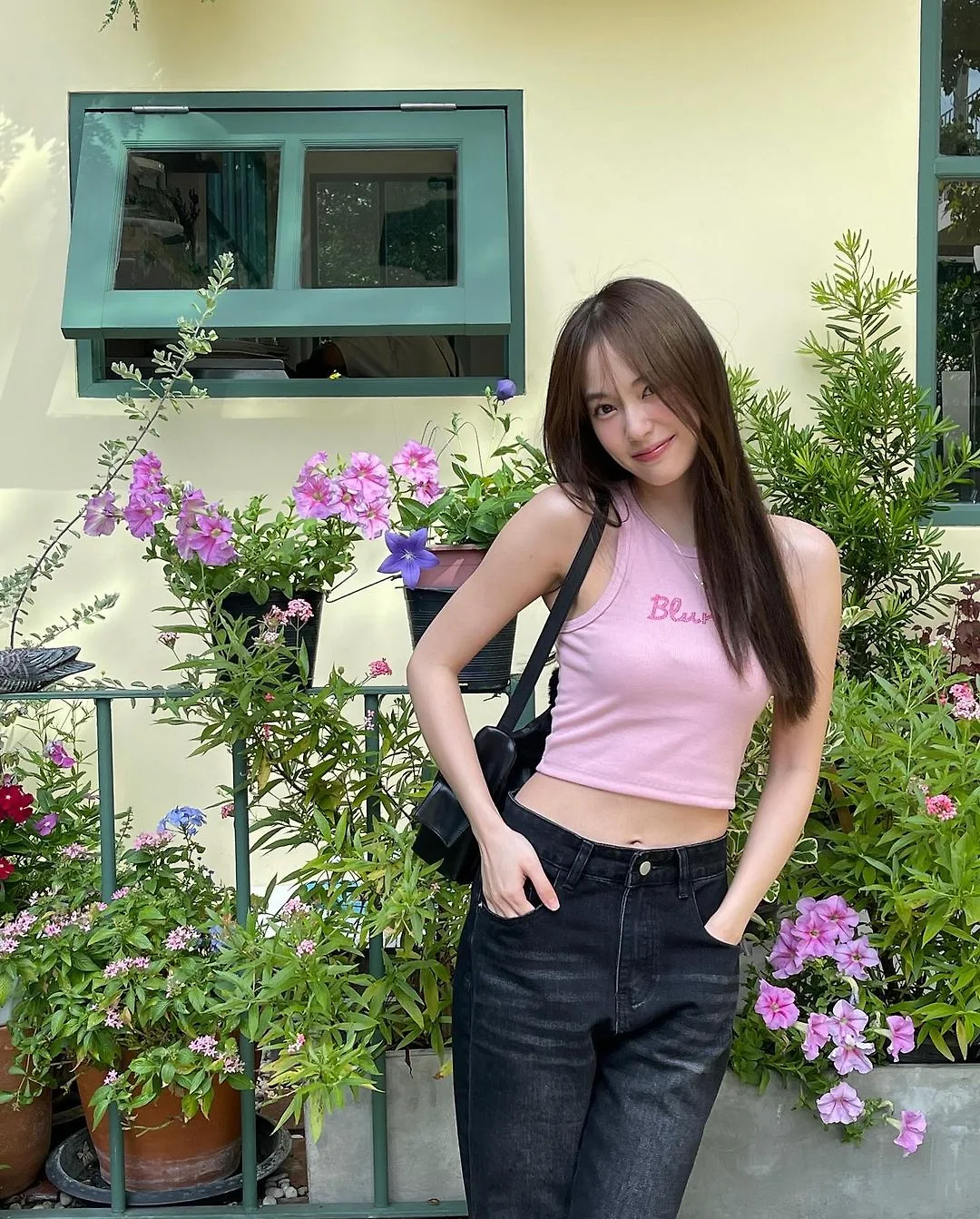 phong cách "nàng thơ mới" nhà Sơn Tùng - Pimtha