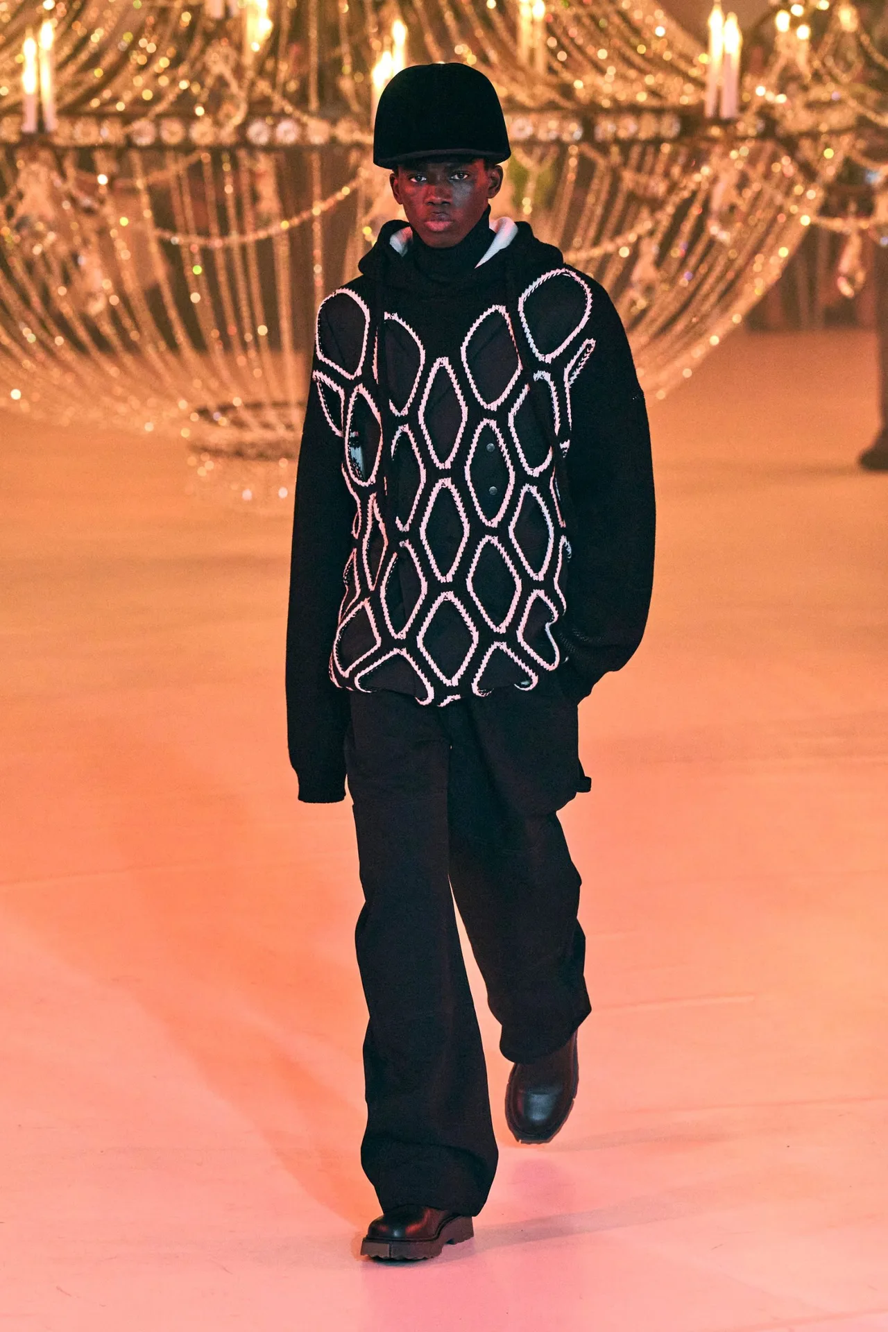 Off-White Thu Đông 2022 look 2