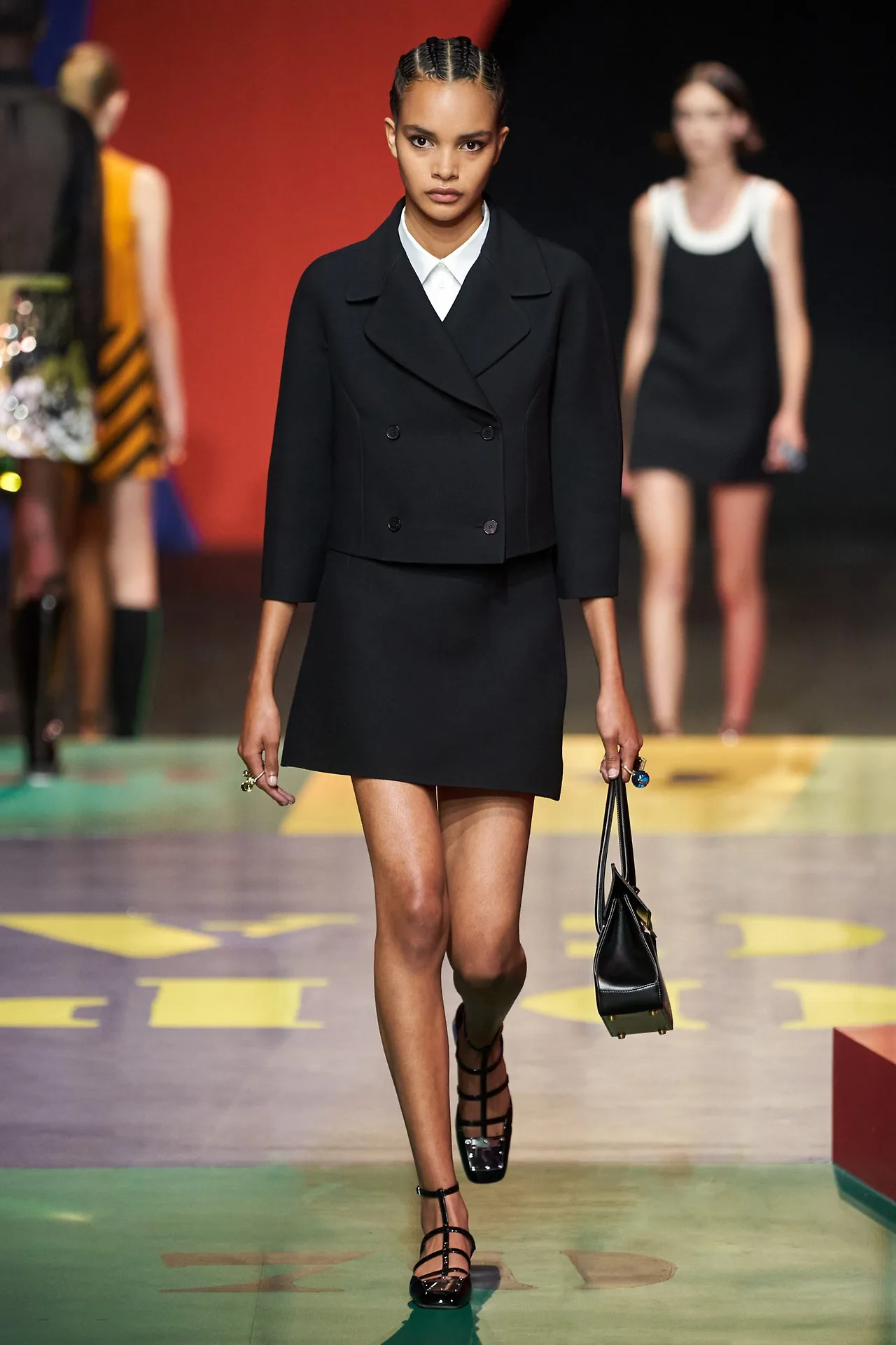 Dior Look 1 Suit váy ngắn