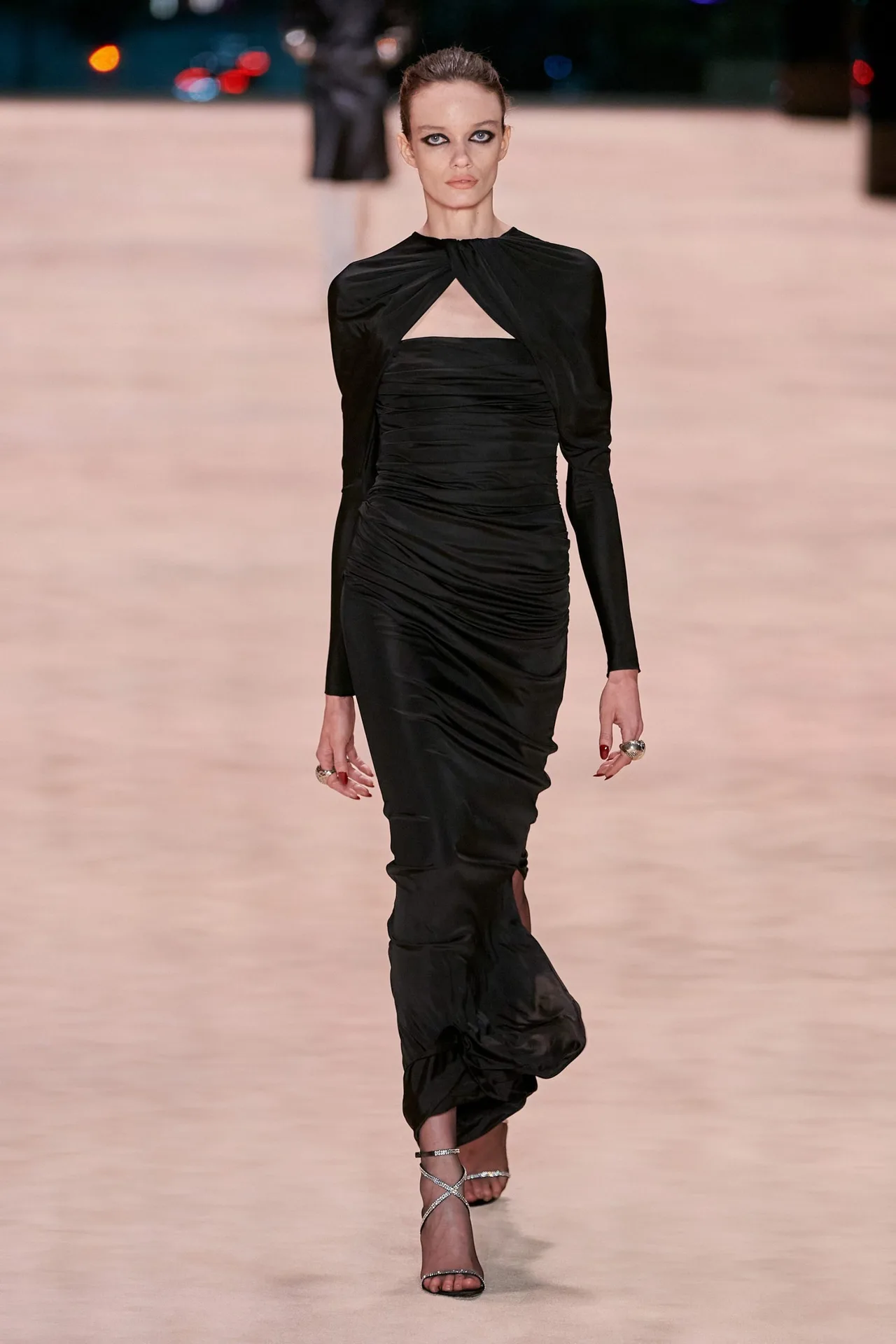 Saint Laurent ready-to-wear mùa Đông 2022 Look 46