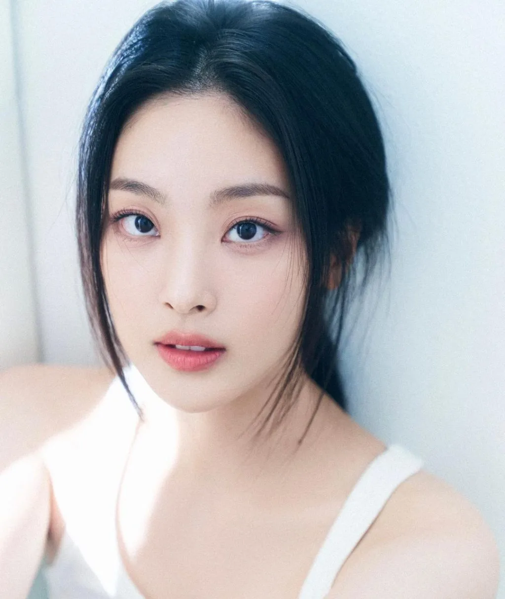 Cô gái với làn da rạng rỡ. Cô gái với làn da rạng rỡ.