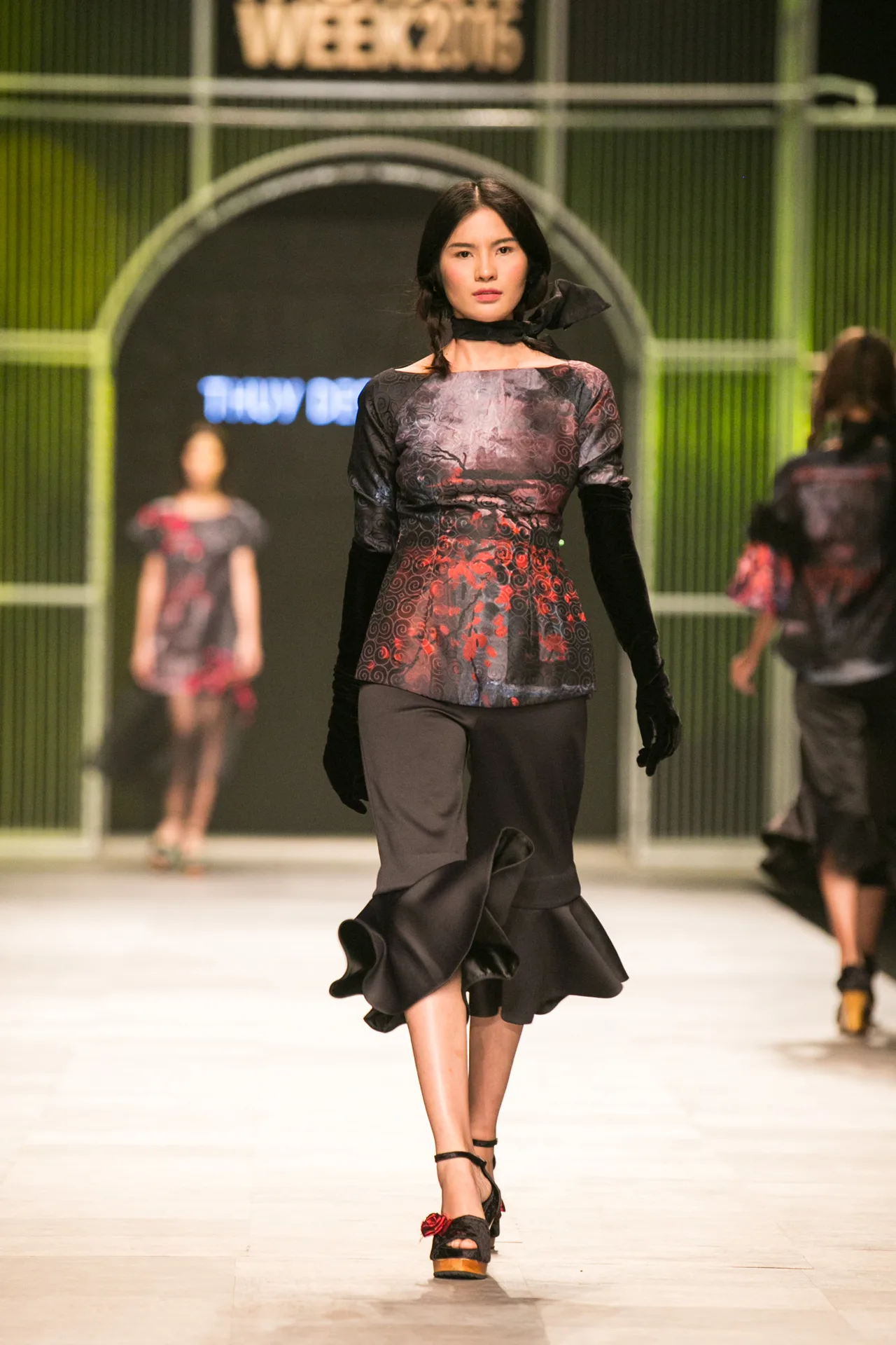 BST Thu-Đông 2016 của Thuy Design House - Thủy Nguyễn