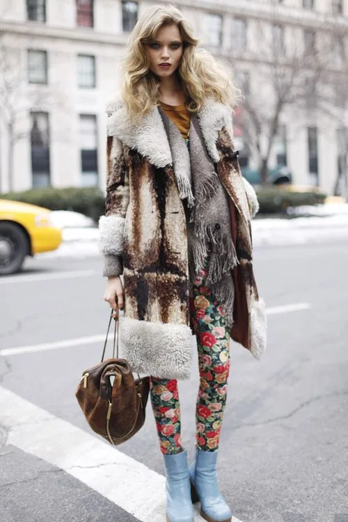 Layering tối ưu nhất đối với dáng thước kẻ là khi diện legging họa tiết hoặc sáng màu.