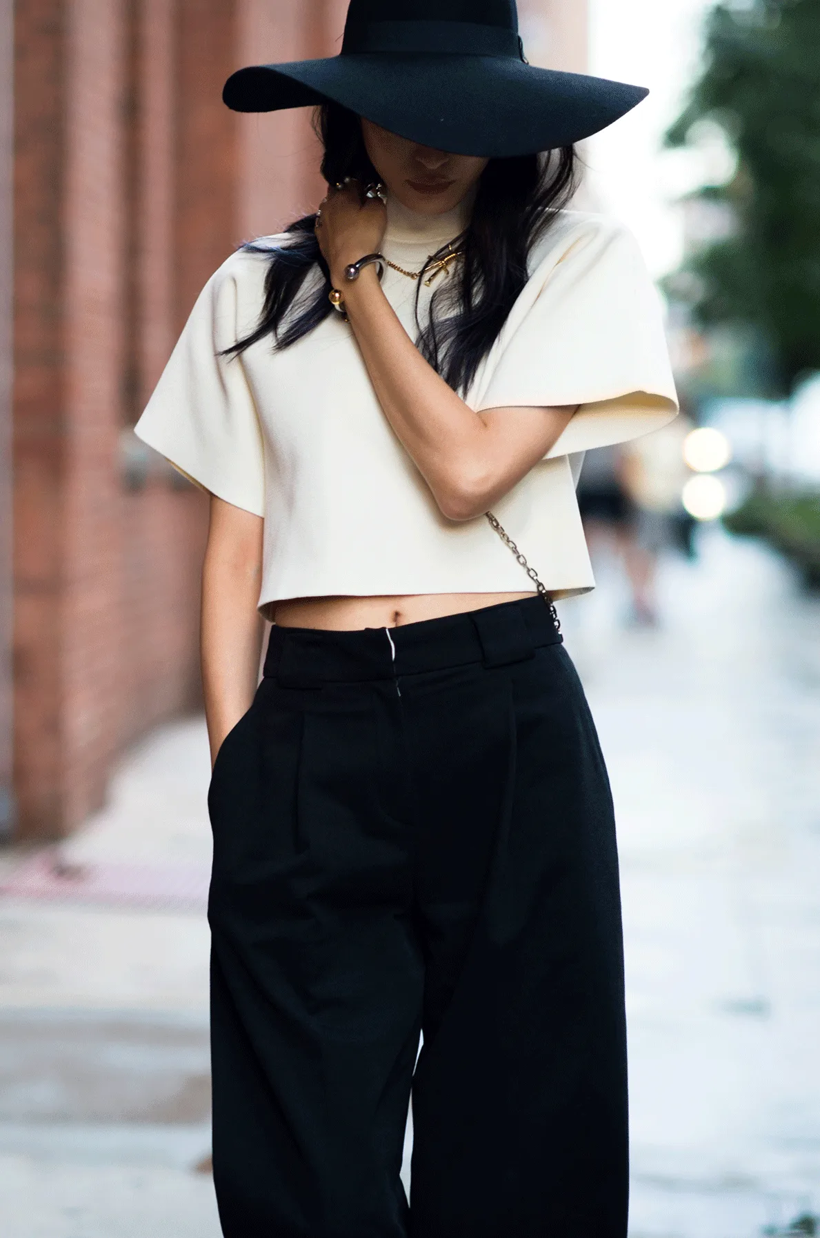 PAUSE - elle vietnam 5
