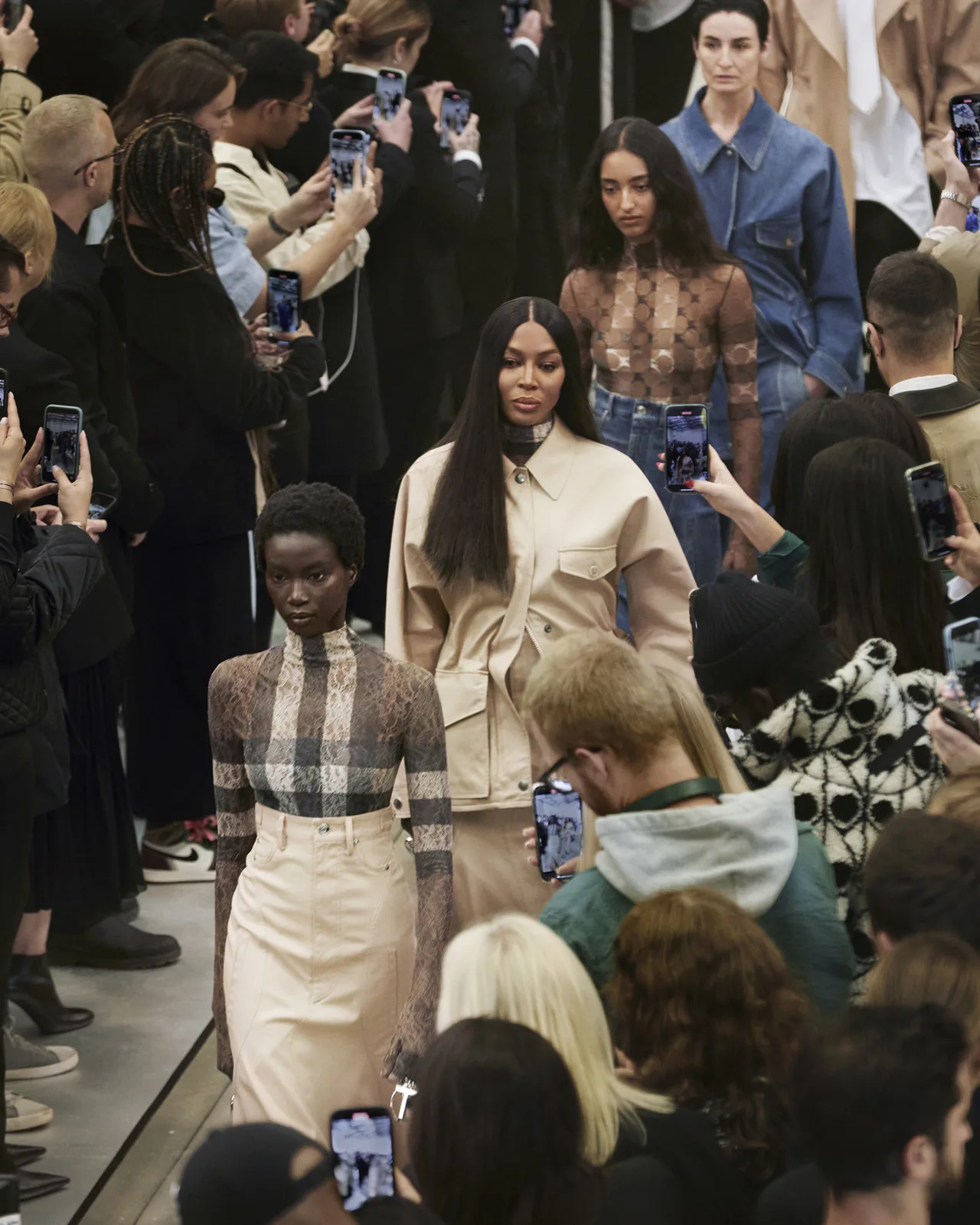 show diễn cuối cùng của Riccardo Tisci tại Burberry