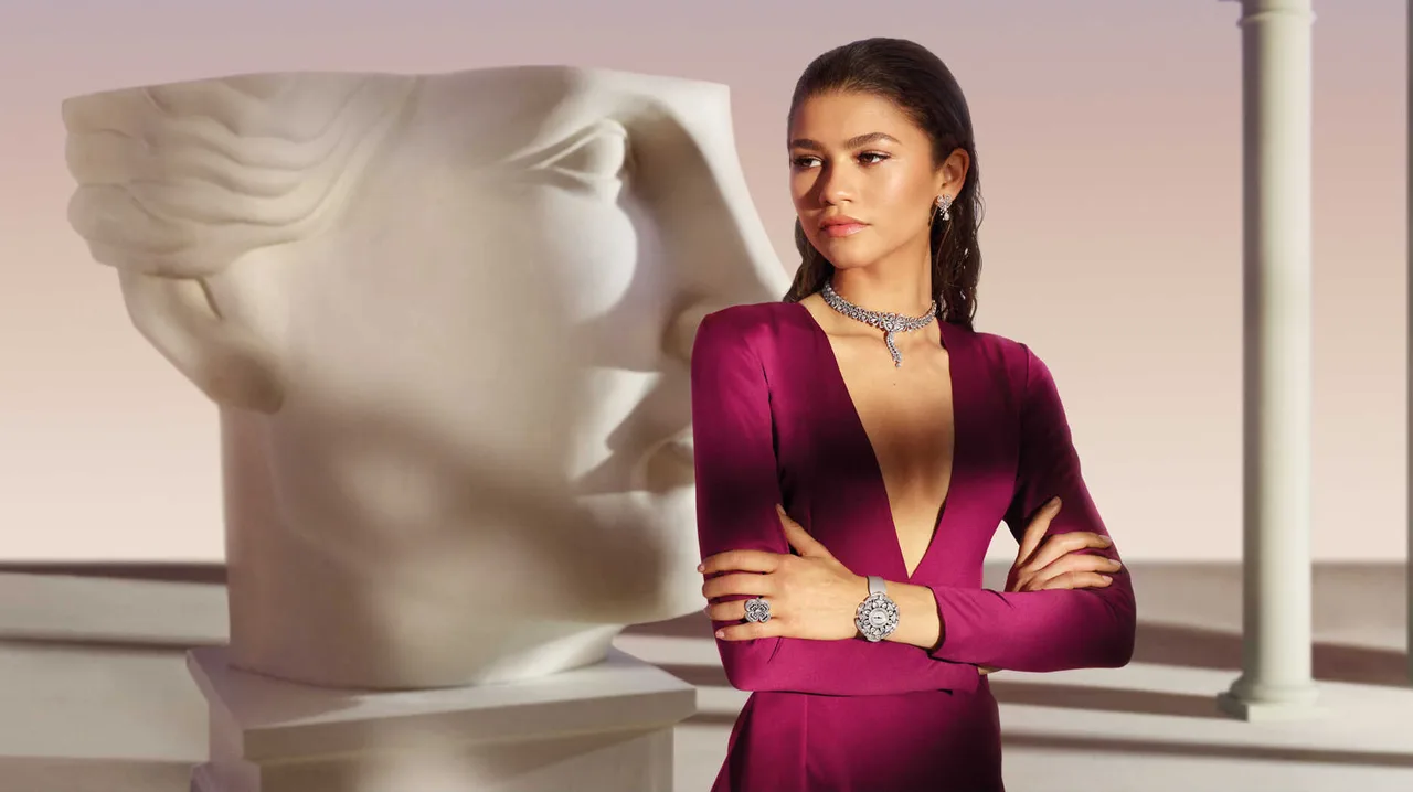 Zendaya là một trong những gương mặt đại diện cho chiến dịch “Magnifica” 2021 của Bvlgari.