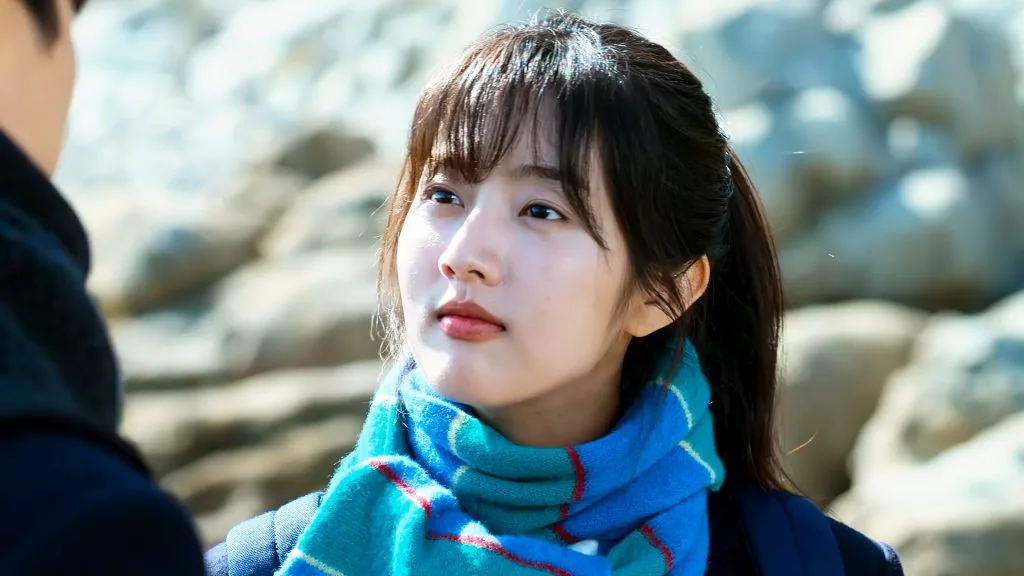 Mái tóc đuôi ngựa Shin Eun-soo nữ tính