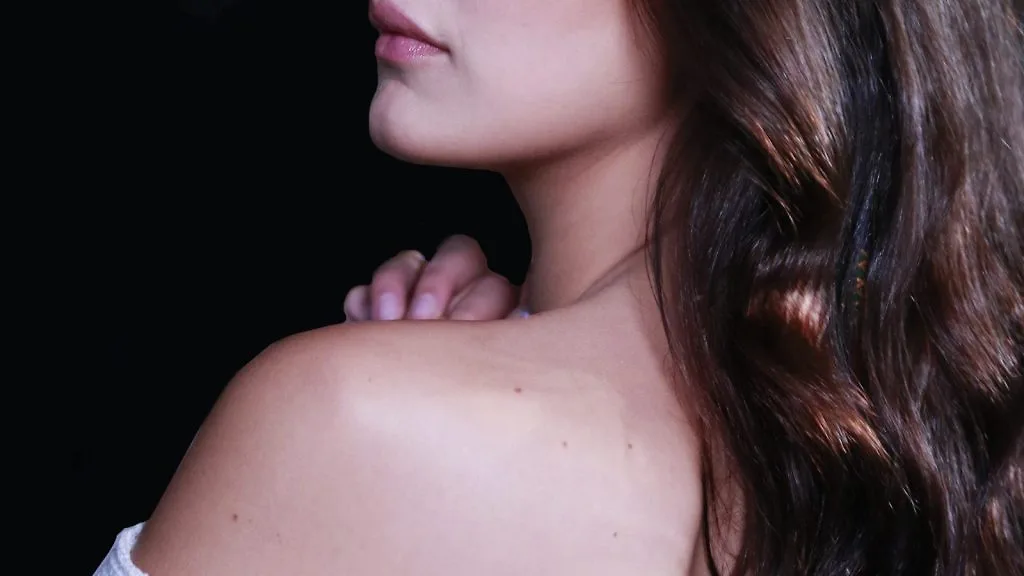 Cách trị mụn lưng giúp nàng khoe trọn tấm lưng ong quyến rũ Cách trị mụn lưng giúp nàng khoe trọn tấm lưng ong quyến rũ