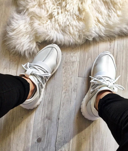 adidas tubular radial