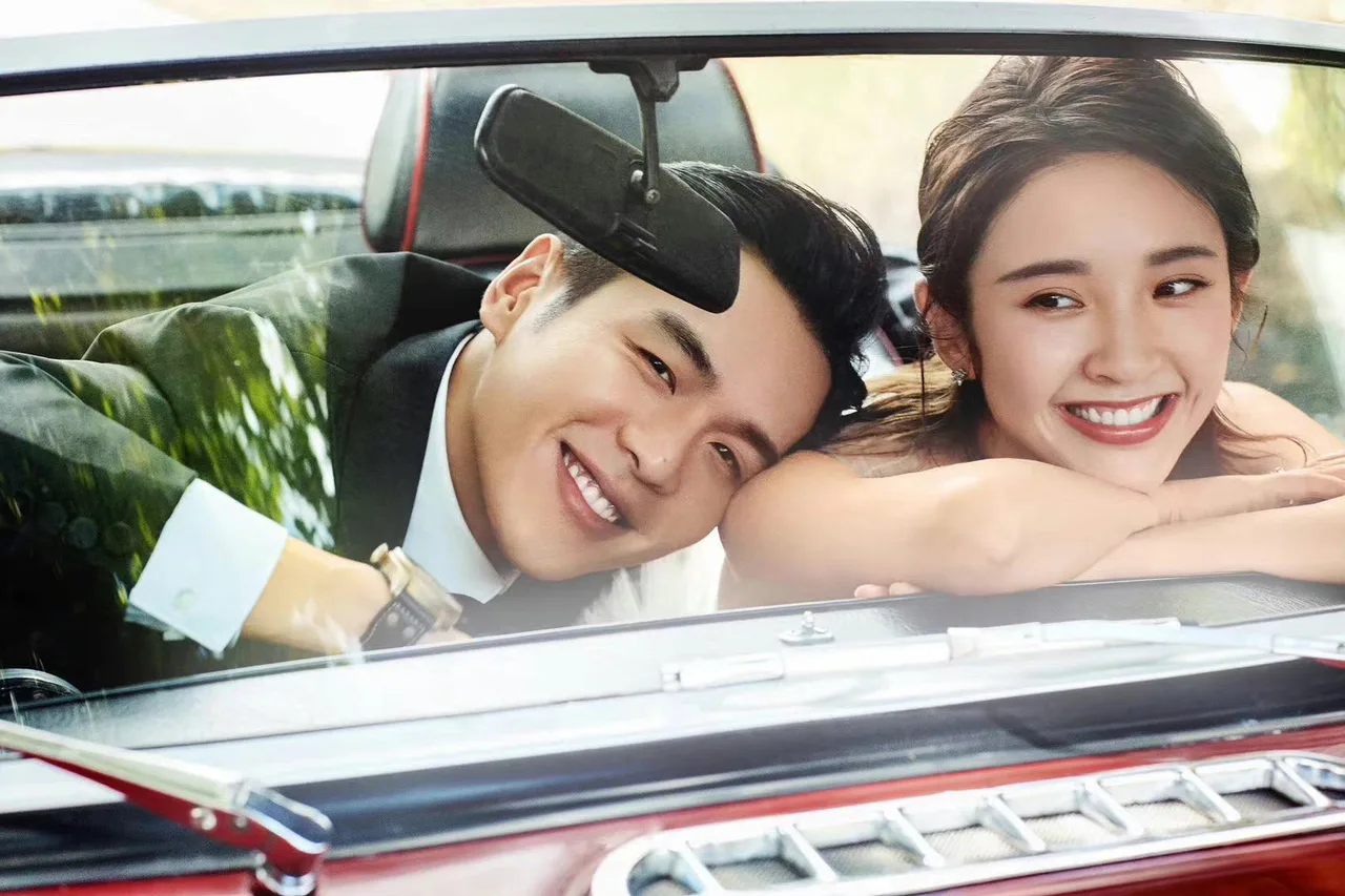 trương nhược quân và đường nghệ hân trên xe